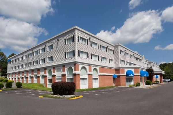 Wyndham Southbury Main image